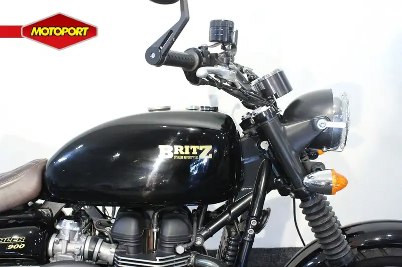 Triumph Street Scrambler - foto 6