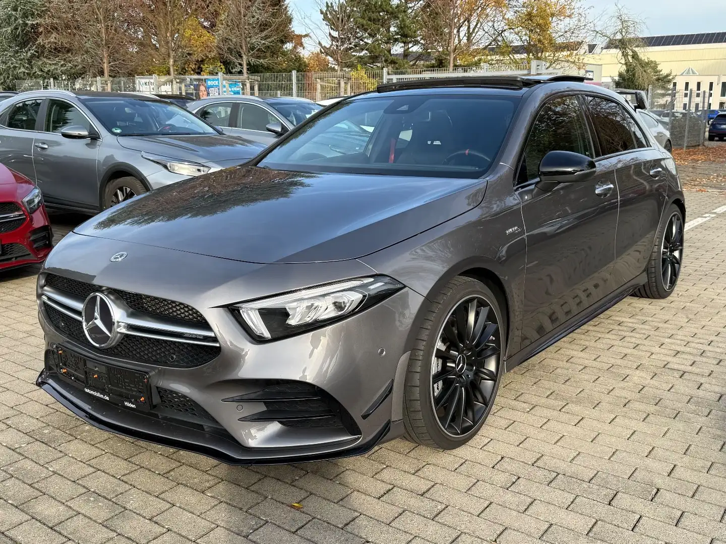 Mercedes-Benz A 35 AMG 4MATIC AERO PANO*WIDE*SPUR*KAM*Assist* Gris - 2