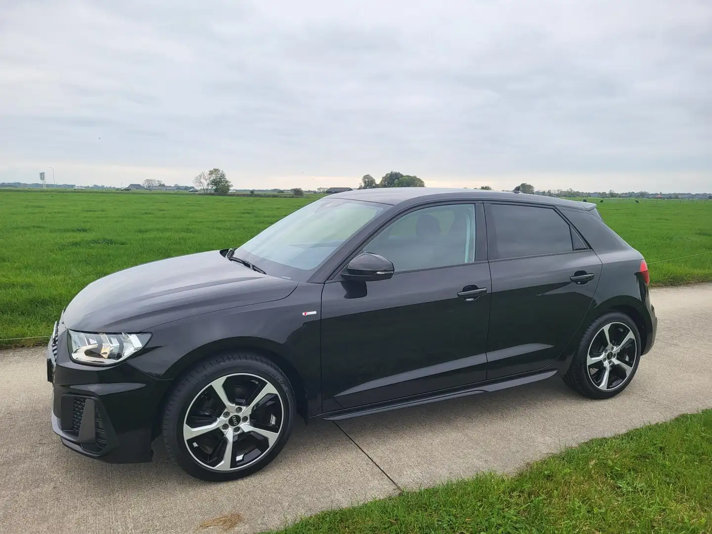 Audi A1 SPORTBACK 30 TFSI automaat 2024 21.913km Noir - 2