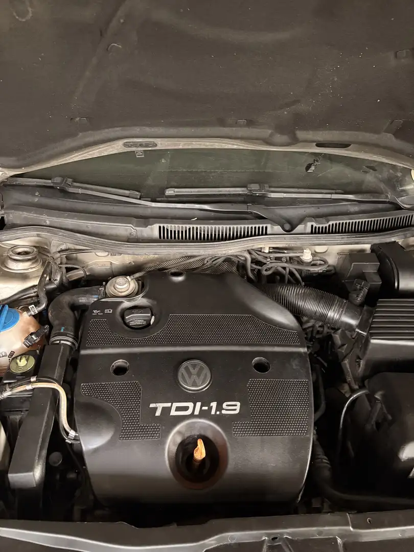 Volkswagen Bora 1,9 TDI - 1