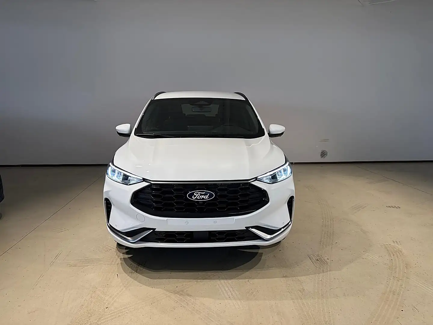 Ford Kuga 2,5 Duratec FHEV ST-Line X Aut. Weiß - 2