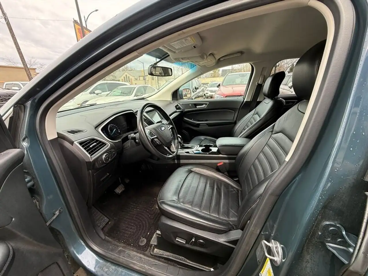Ford Edge снимка Ford Edge