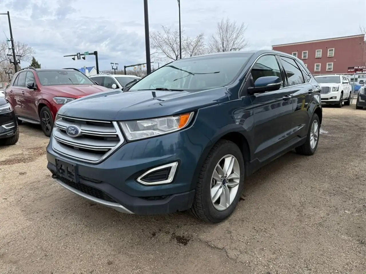 Ford Edge снимка Ford Edge