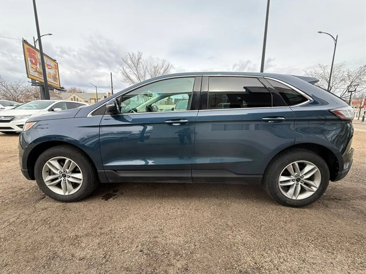 Ford Edge снимка Ford Edge