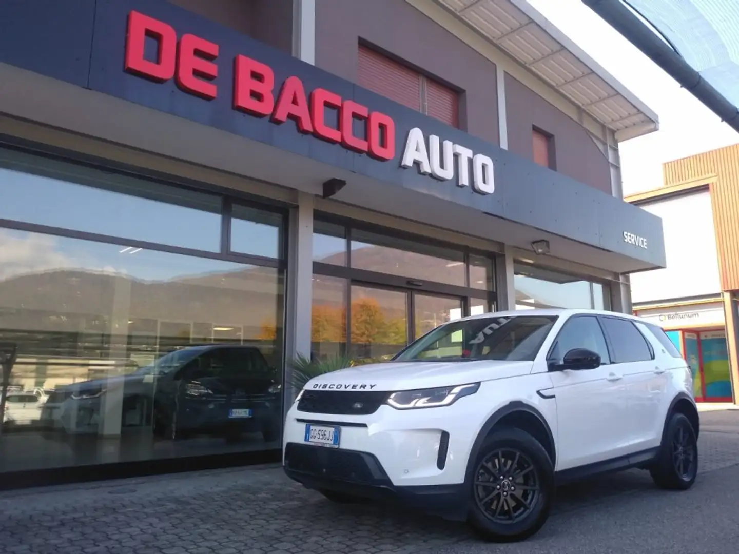 Land Rover Discovery Sport 2.0 TD4 163 CV AWD Auto Bianco - 1
