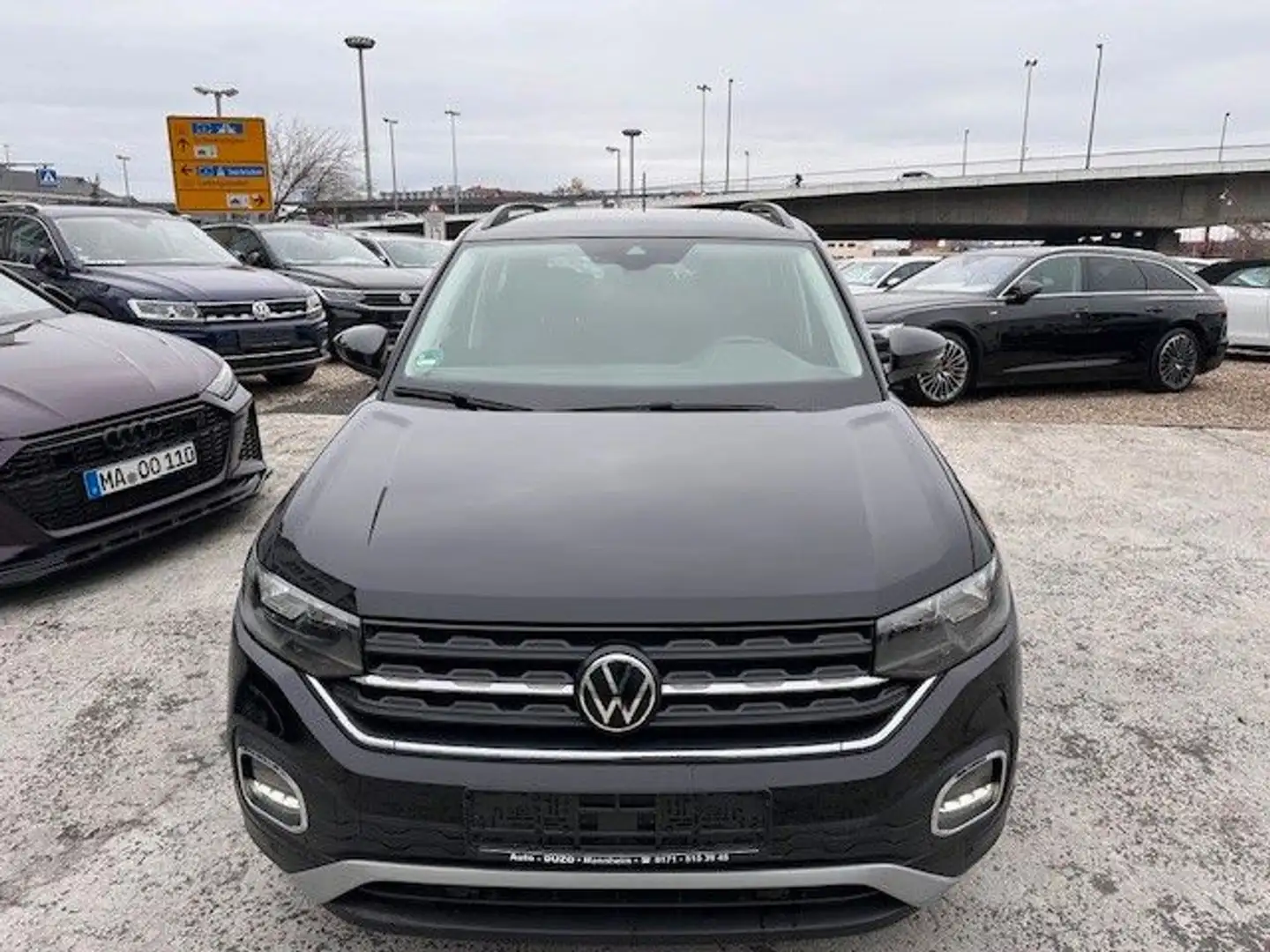 Volkswagen T-Cross Active 1,0 TSI KAMERA*NAVI*TEMP Nero - 2