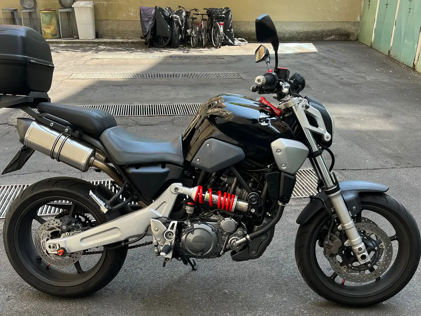 Yamaha MT-03 Nero - 1