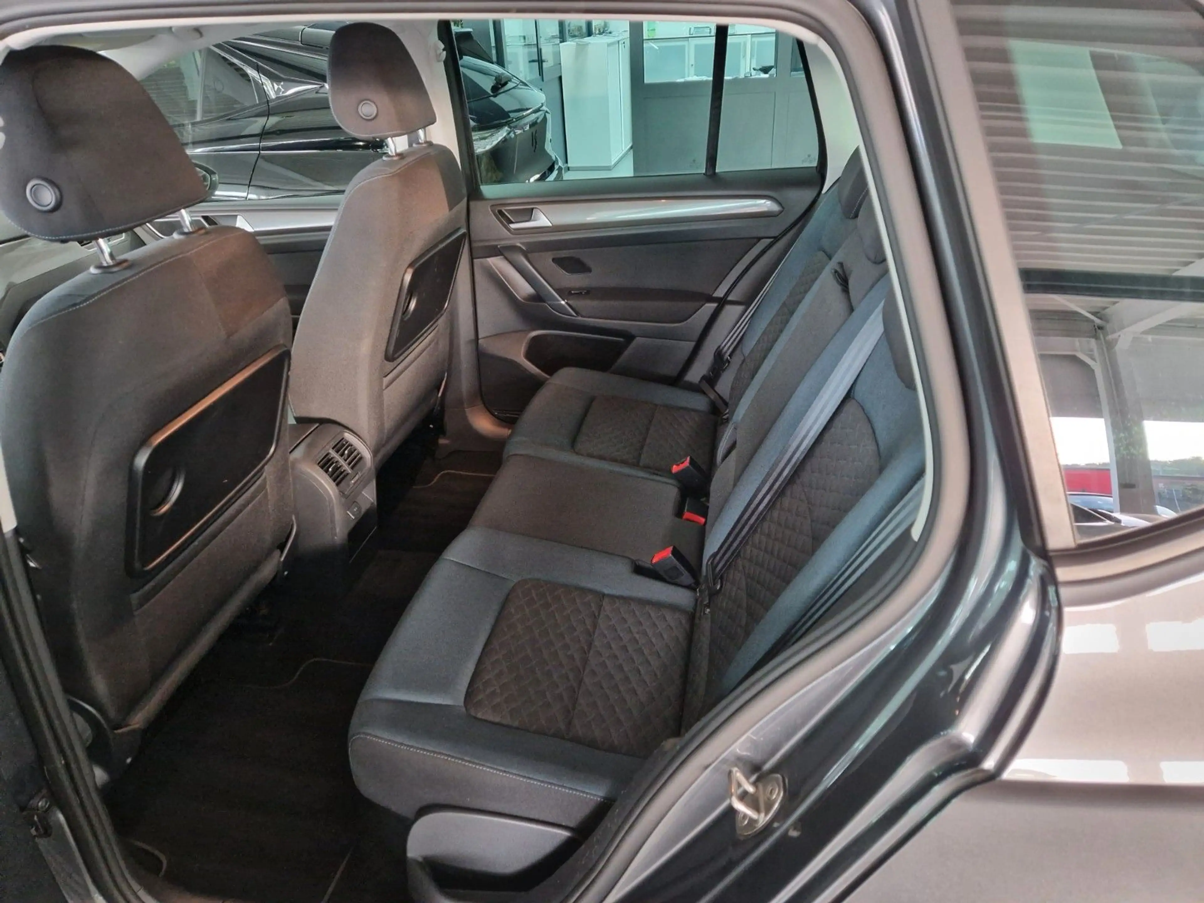 Volkswagen Golf Sportsvan VII IQ.DRIVE Navi — photo 8