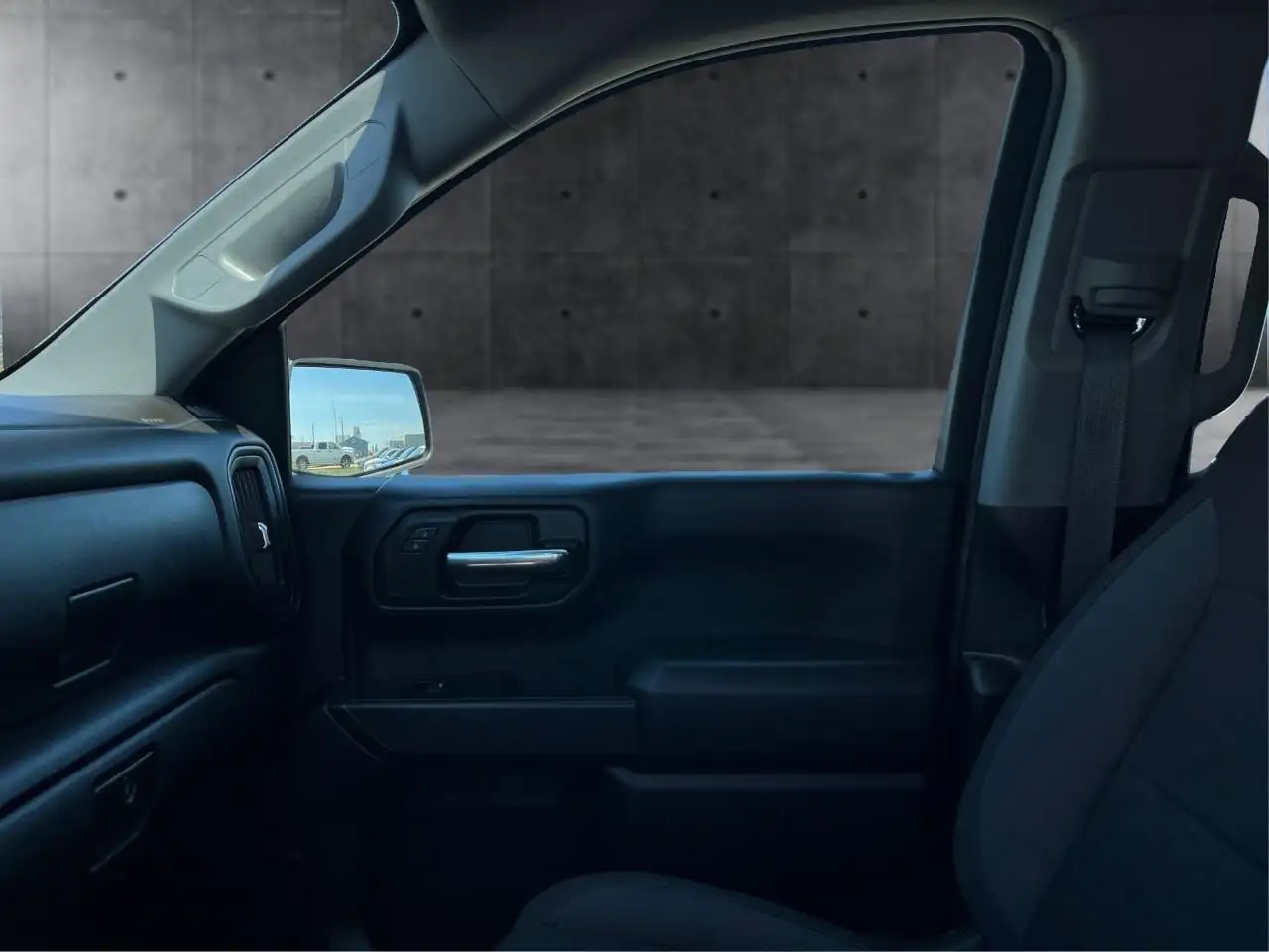 Chevrolet Silverado 1500 снимка Chevrolet Silverado 1500