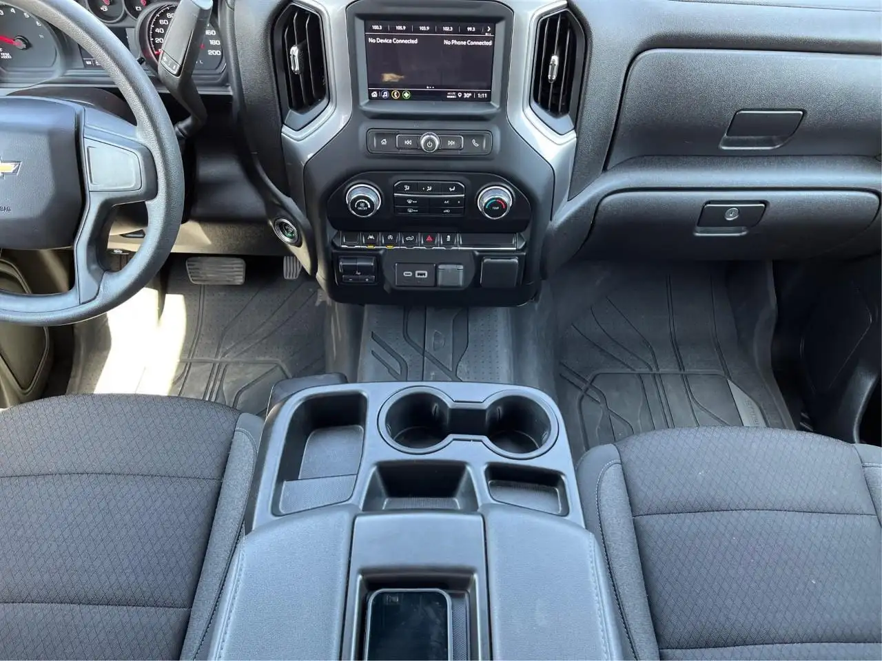 Chevrolet Silverado 1500 снимка Chevrolet Silverado 1500