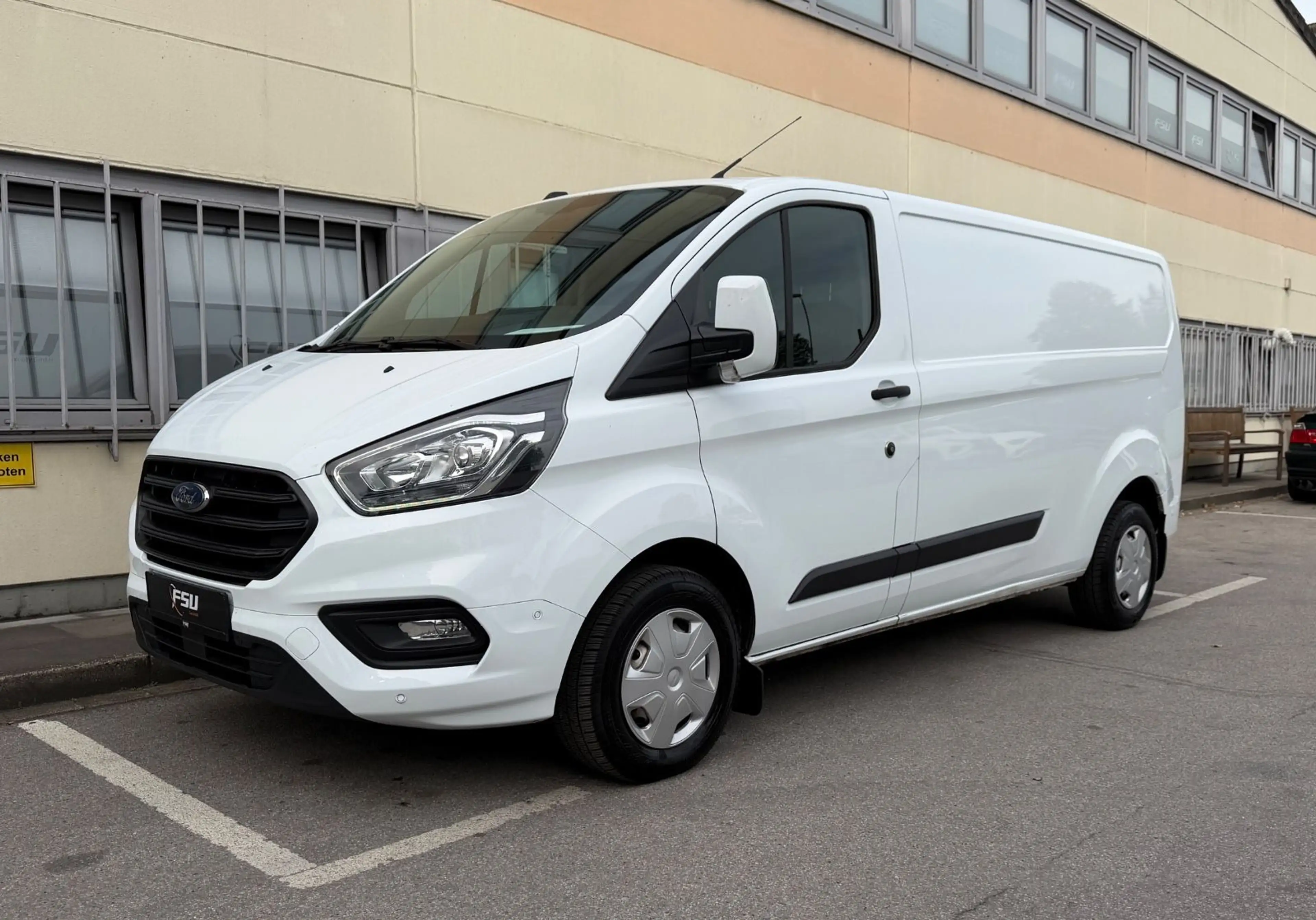 Ford Transit Custom 300 L2H1 Trend*LED*PDC*RFK*DAB+*