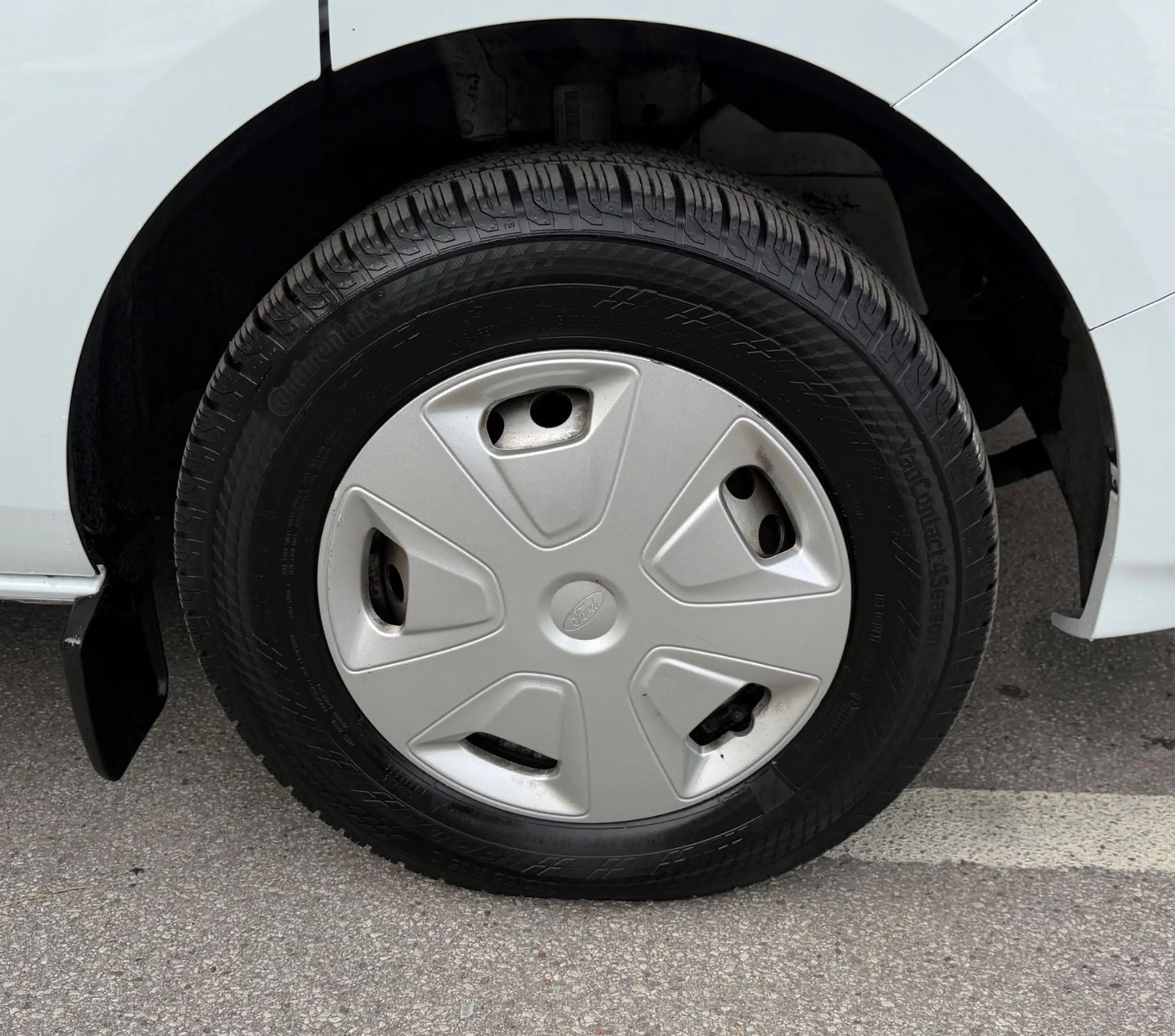 Ford Transit Custom 300 L2H1 Trend*LED*PDC*RFK*DAB+* — photo 7
