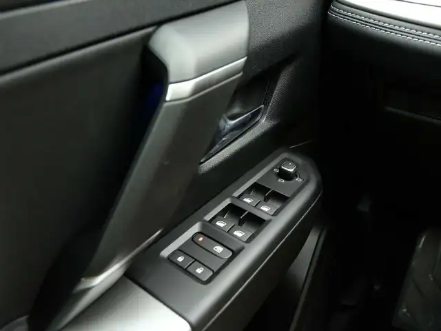 Jeep Compass view 13