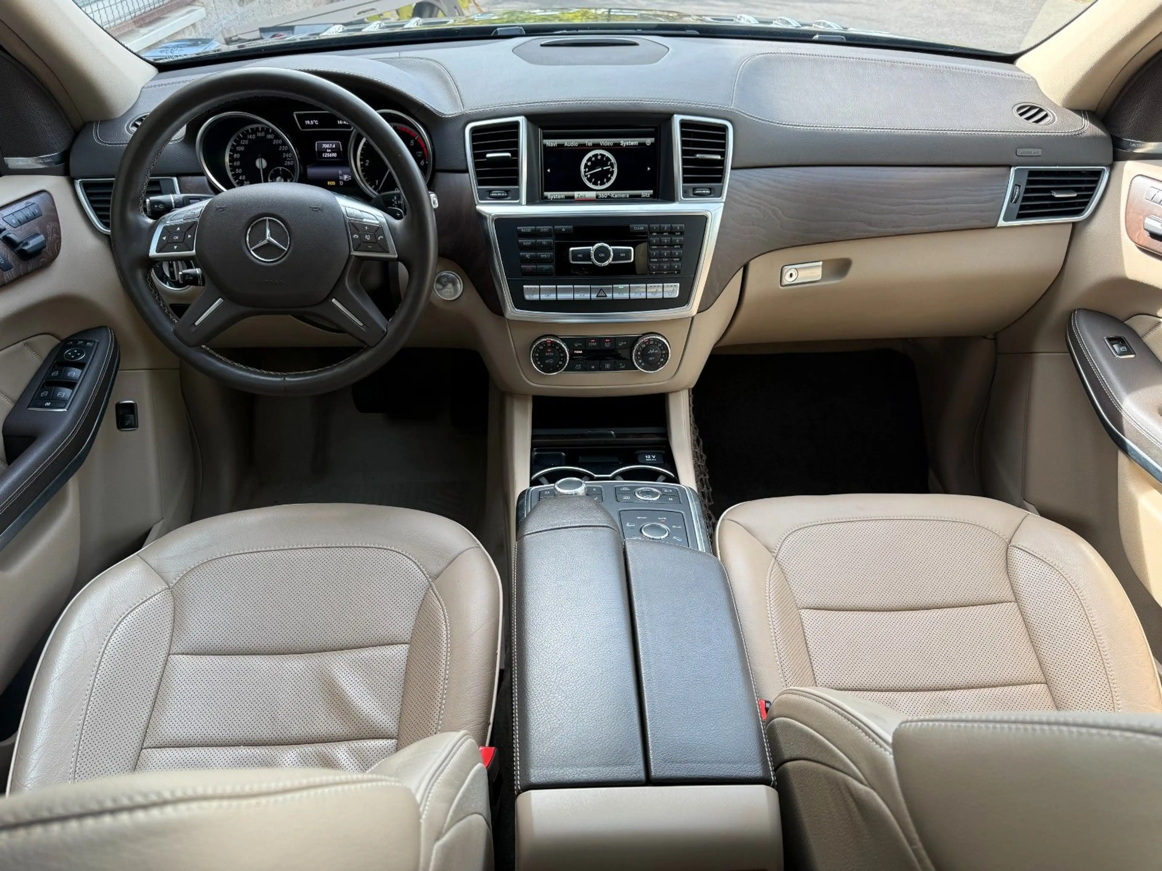 Mercedes-Benz GL 350 BlueTec 4Matic AMG 1 Hand 7 sitzer Xenon — photo 11