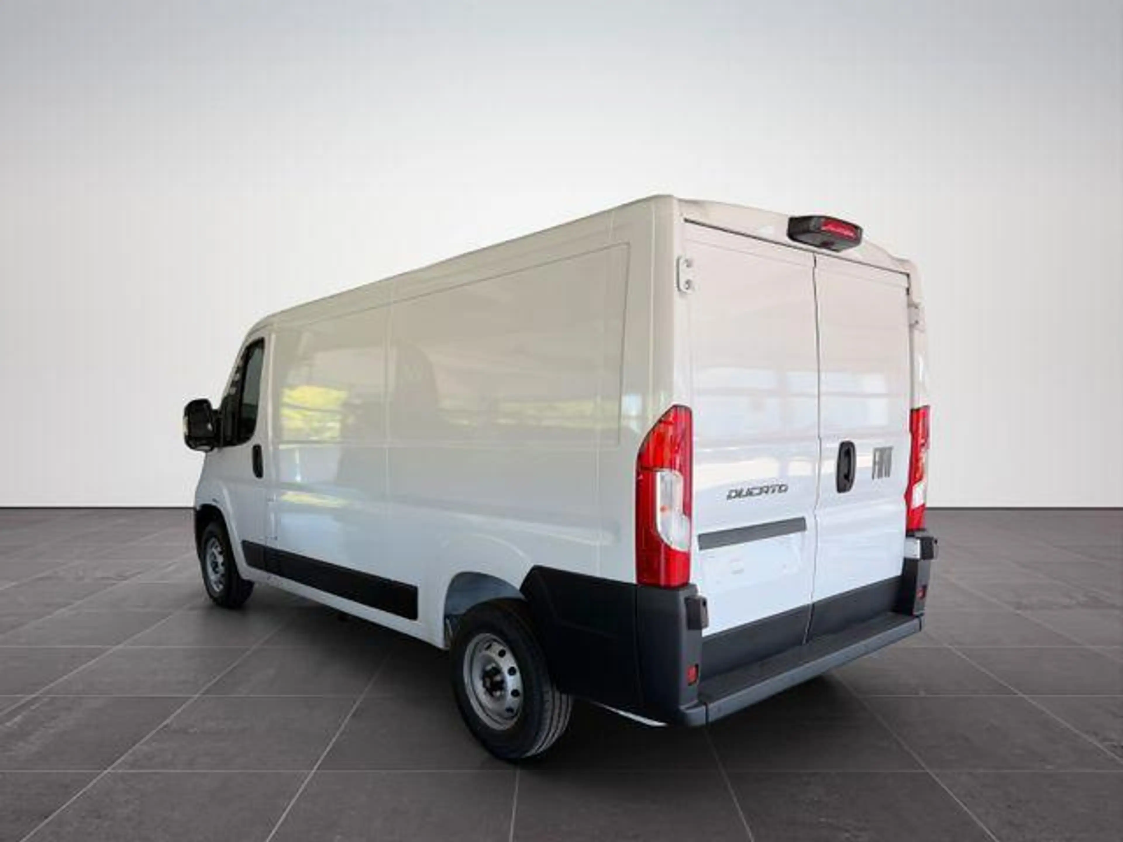 Fiat Ducato L2H1 MY26 30 120PS/RFK/KLIMA/RADIO/ 88 kW (120 ... — photo 5