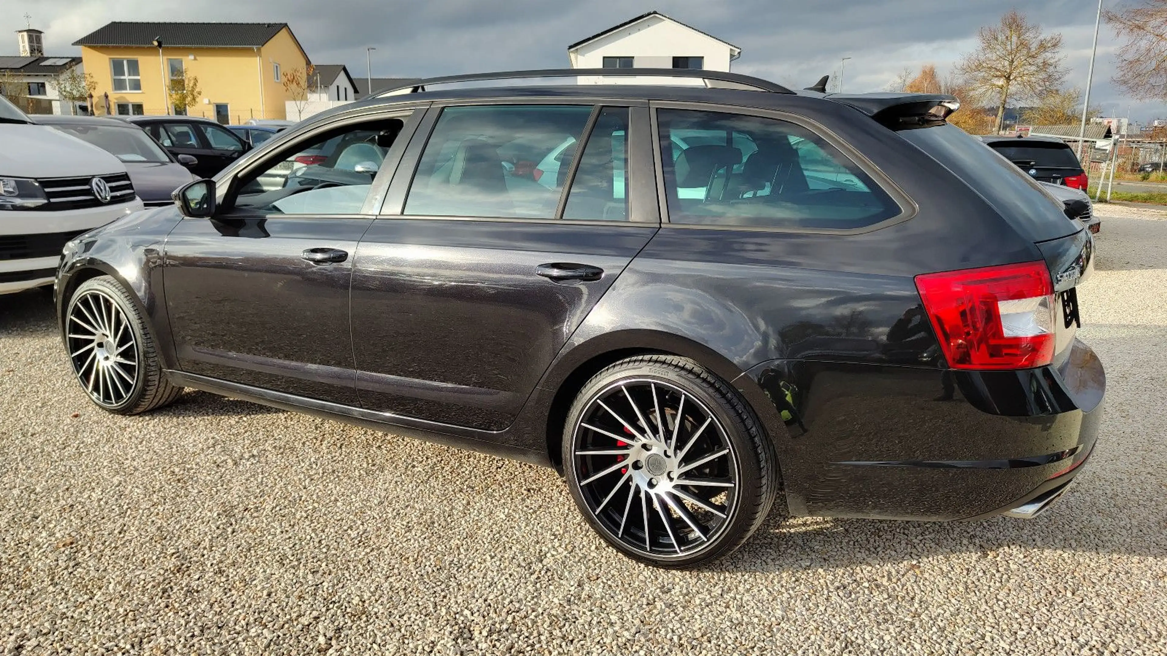 Skoda Octavia Combi RS 2.0 TDI Xenon*Navi*19Zoll*1Hand — photo 5