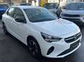 Opel Corsa-e e Edition  WärmPumpe RKamera SitzLenkradheiz Weiß - thumbnail 1