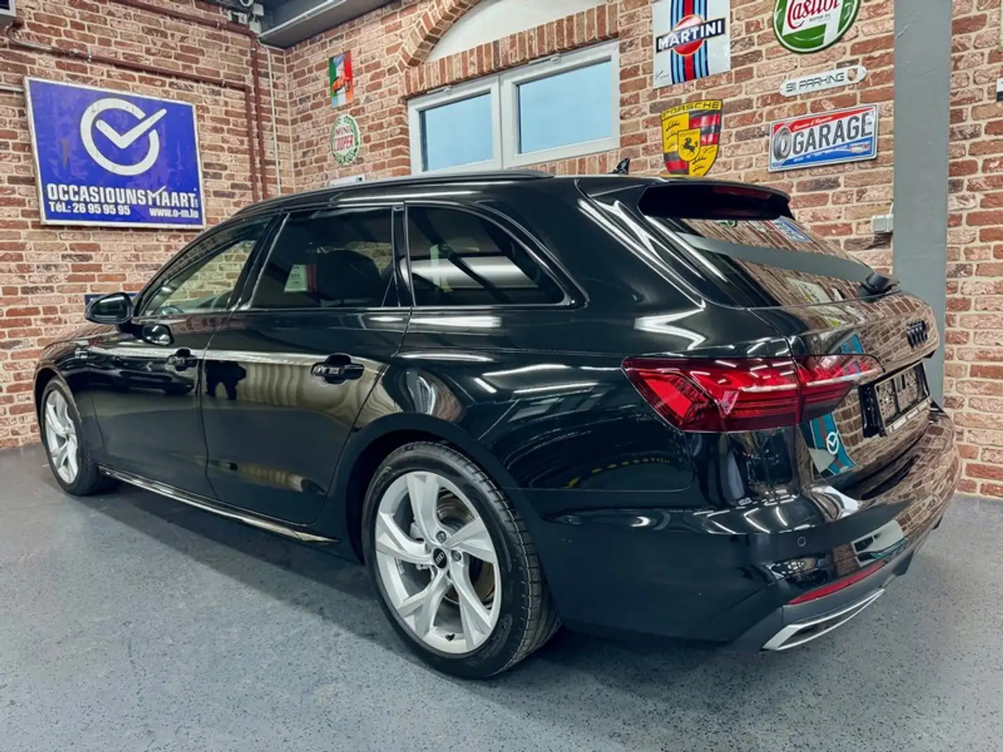 Audi A4 A4 Avant 40 TFSi 2.0 204cv Auto S-LINE Noir - 2