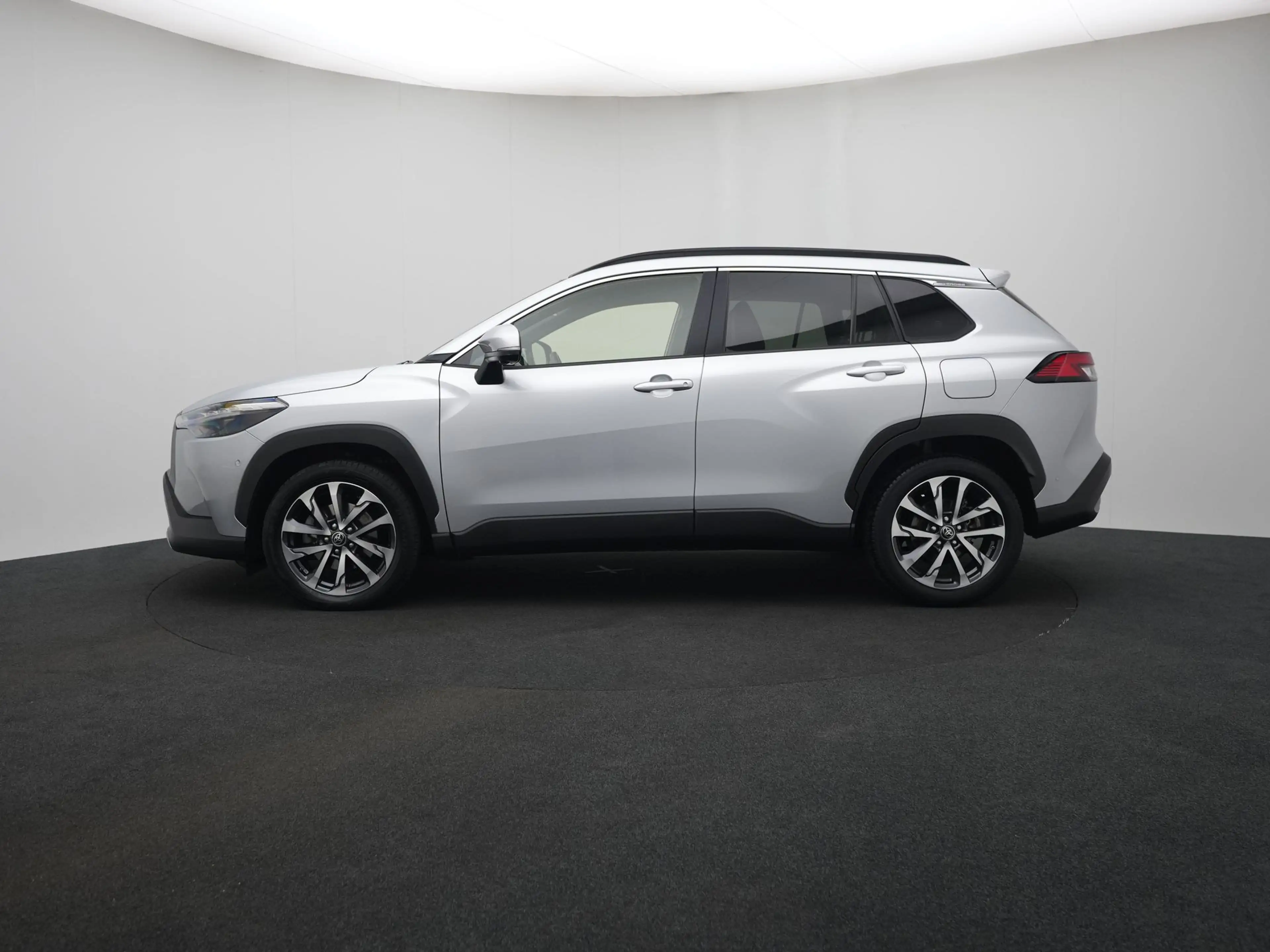 Toyota Corolla Cross 2.0 High Power Hybrid Launch Edition | NL-Auto | 3 — photo 3