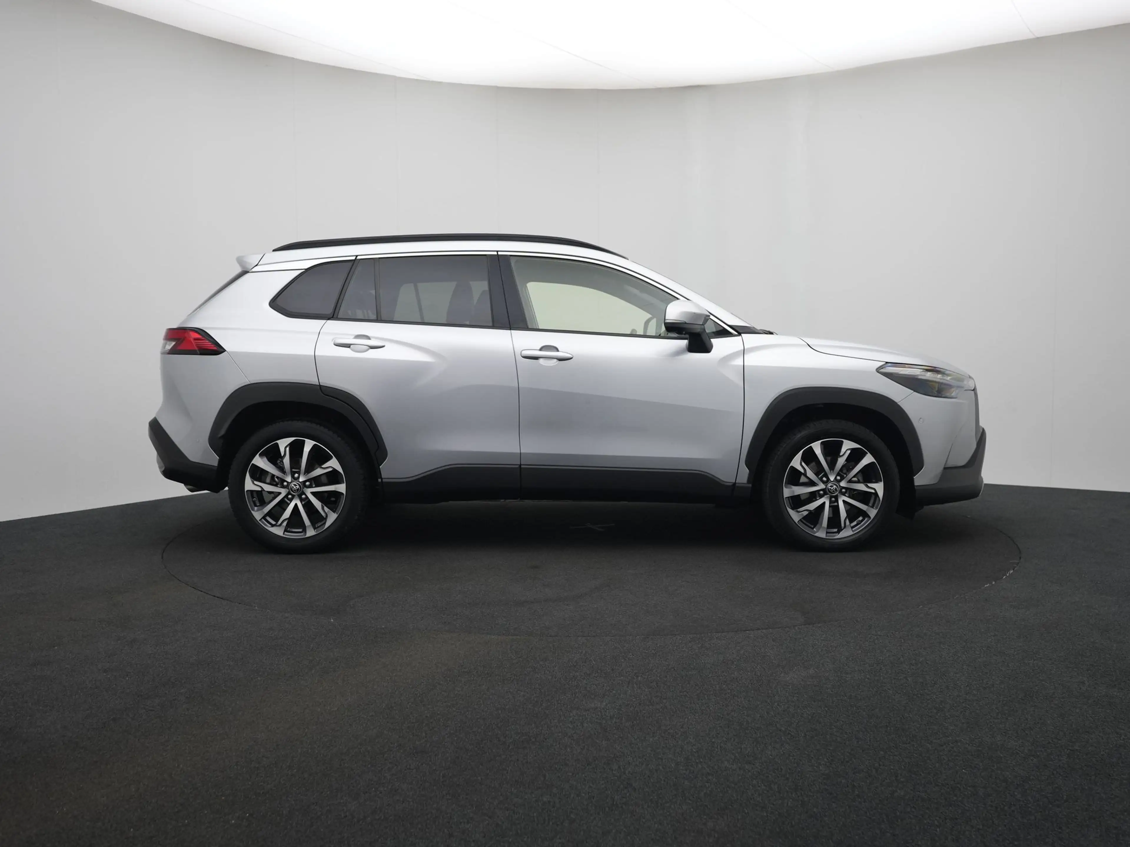 Toyota Corolla Cross 2.0 High Power Hybrid Launch Edition | NL-Auto | 3 — photo 11