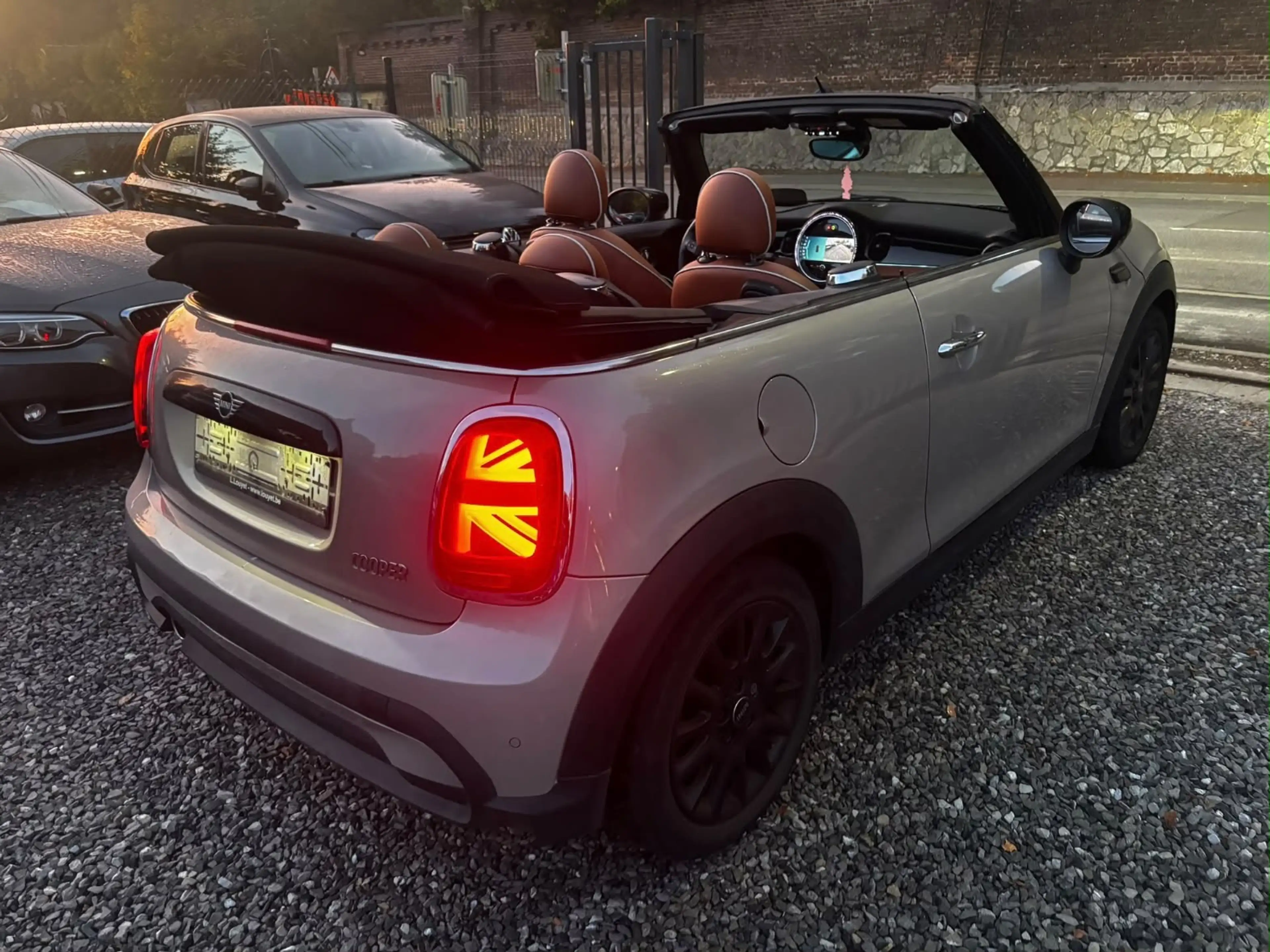 MINI Cooper Cabrio AUTOMATIQUE * ÉTAT SHOWROOM * GARANTIE * 1 PROPRIÉTAIRE * CARNET — photo 7