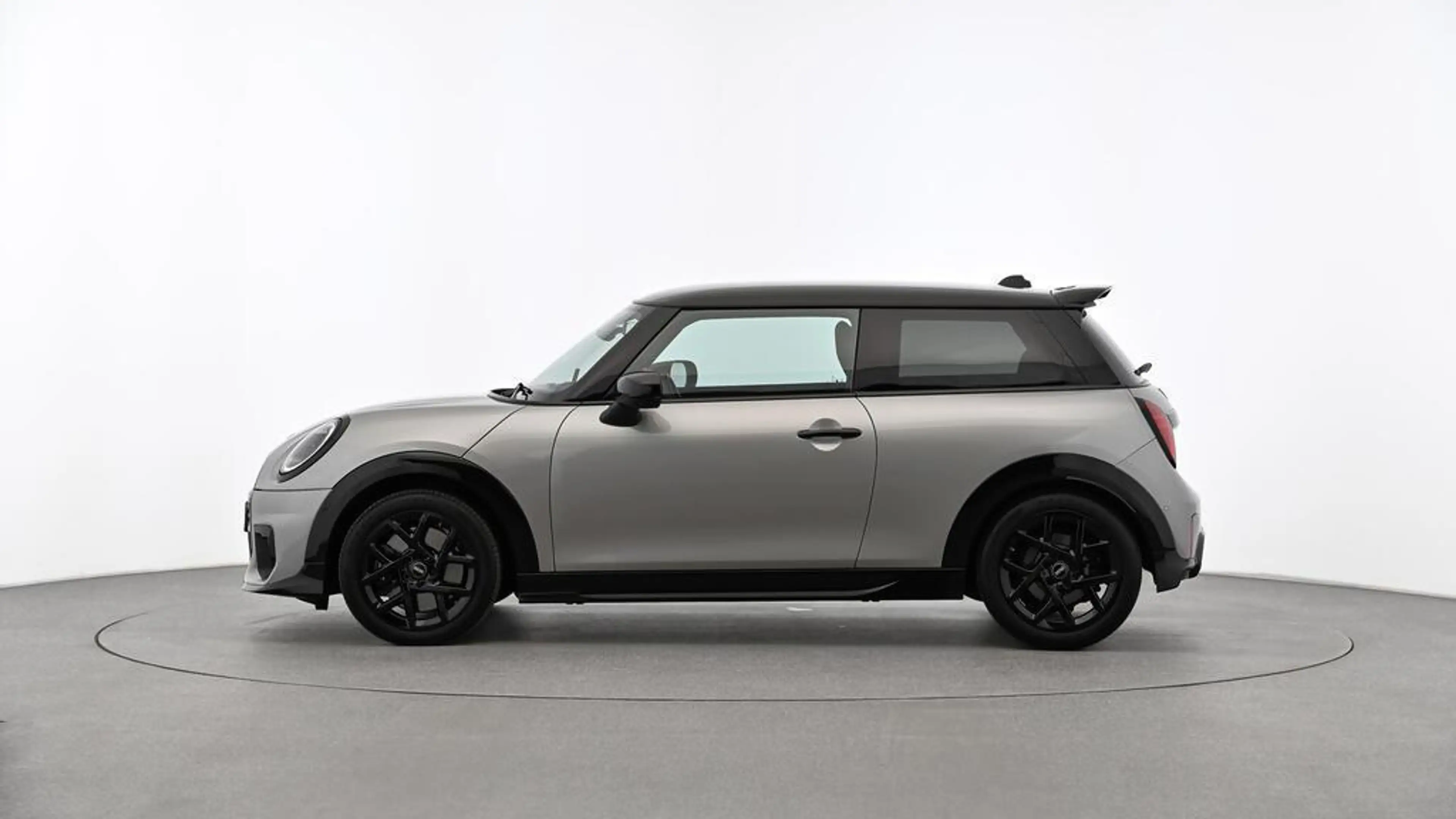 MINI Cooper S John Cooper Works Trim — photo 2