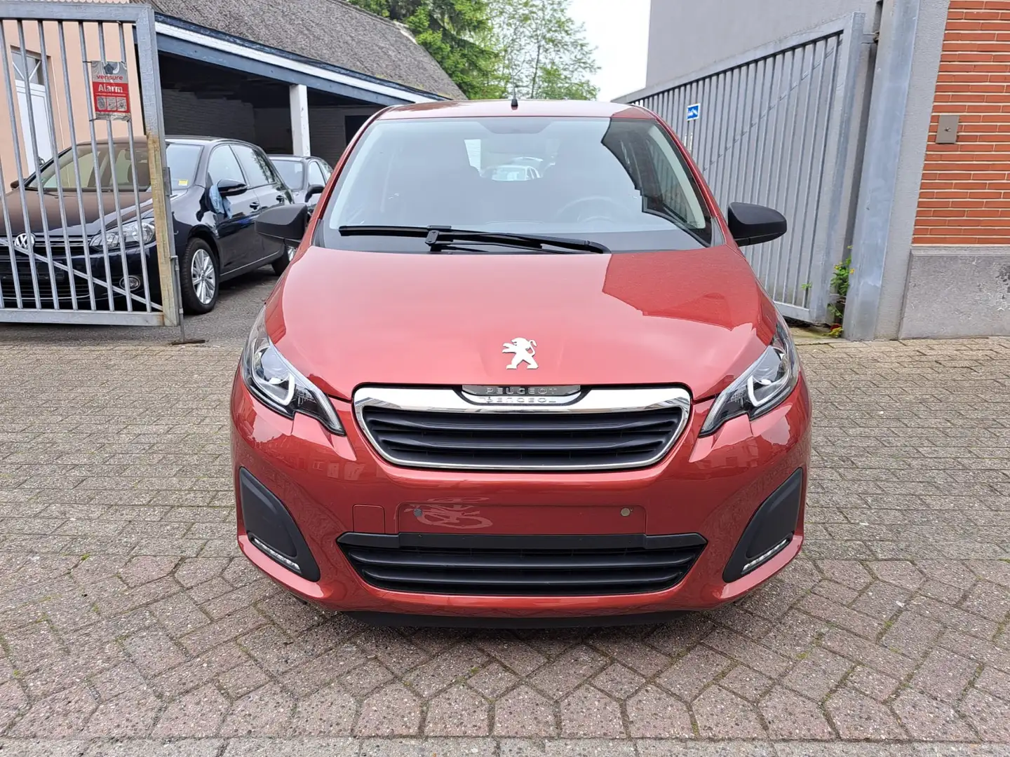 Peugeot 108 1.0 VTi Active S 12 mois de garantie Brun - 1