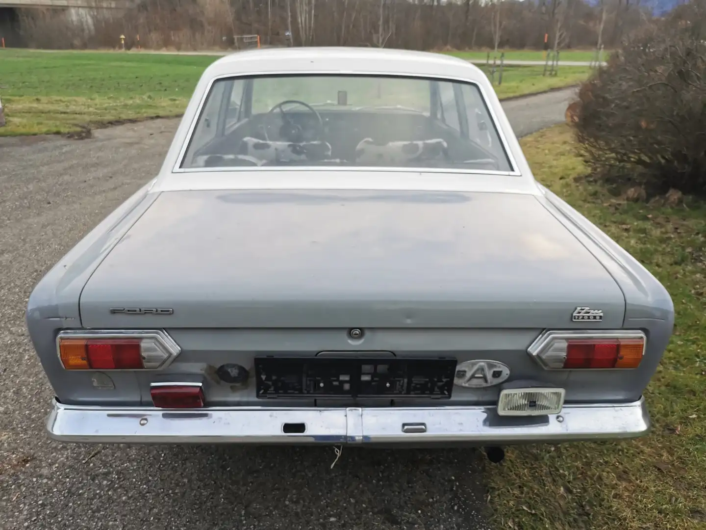 Ford Taunus 17m P7a Coupé Gris - 2