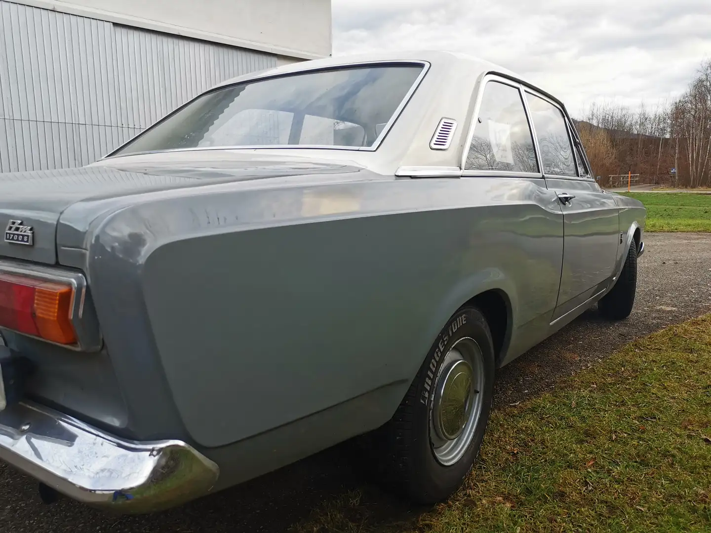 Ford Taunus 17m P7a Coupé Gris - 1