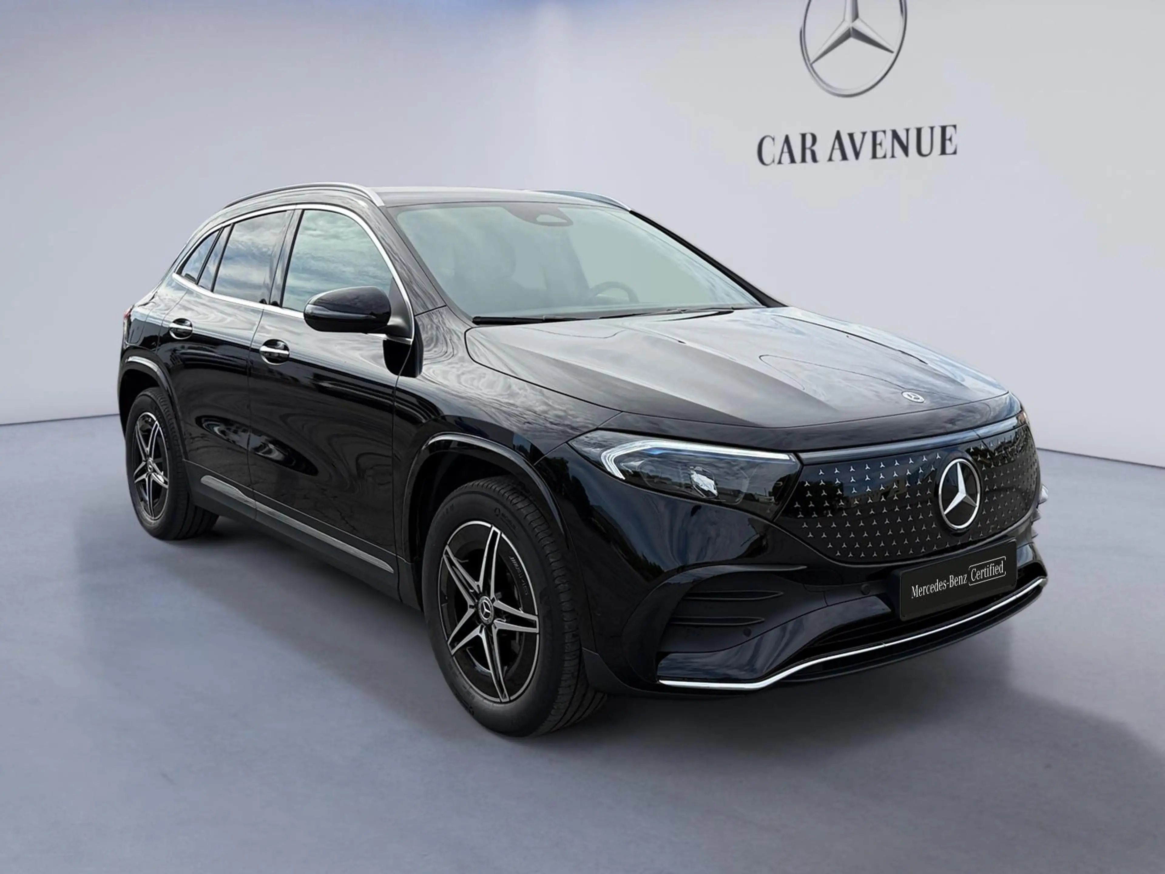 Mercedes-Benz EQA 250 250+ AMG Line — photo 8