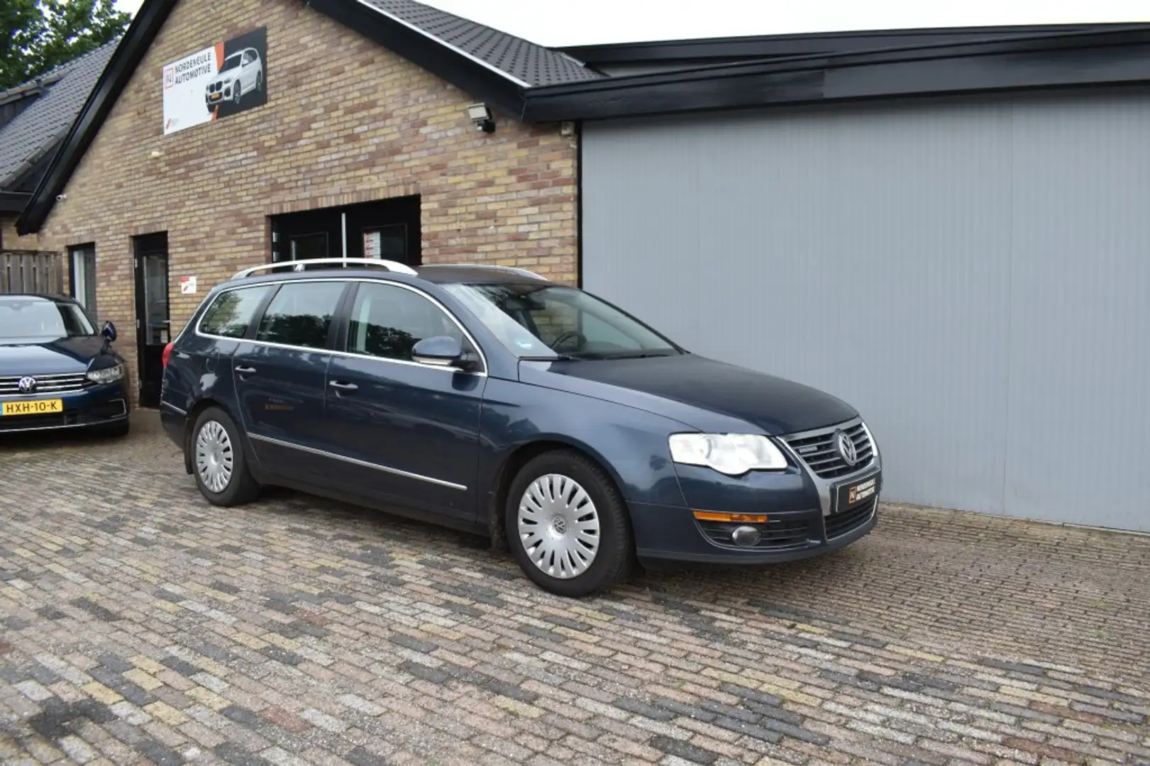 Volkswagen Passat 1.9 TDI COMFL. BLUEM, Cruise, Trekhaak Gris - 2