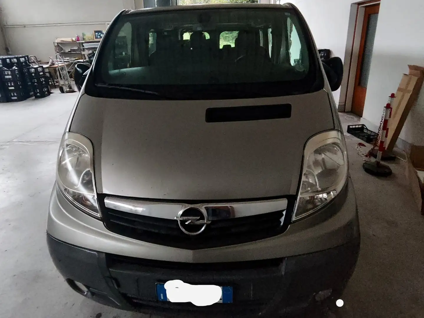 Opel Vivaro Grigio - 2