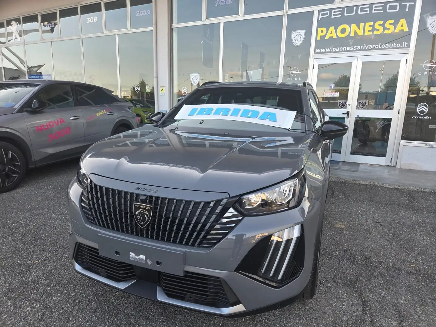 Peugeot 2008 ALLURE HYBRID 145 CV NO OBBLIGO FINANZIARIO Gris - 1