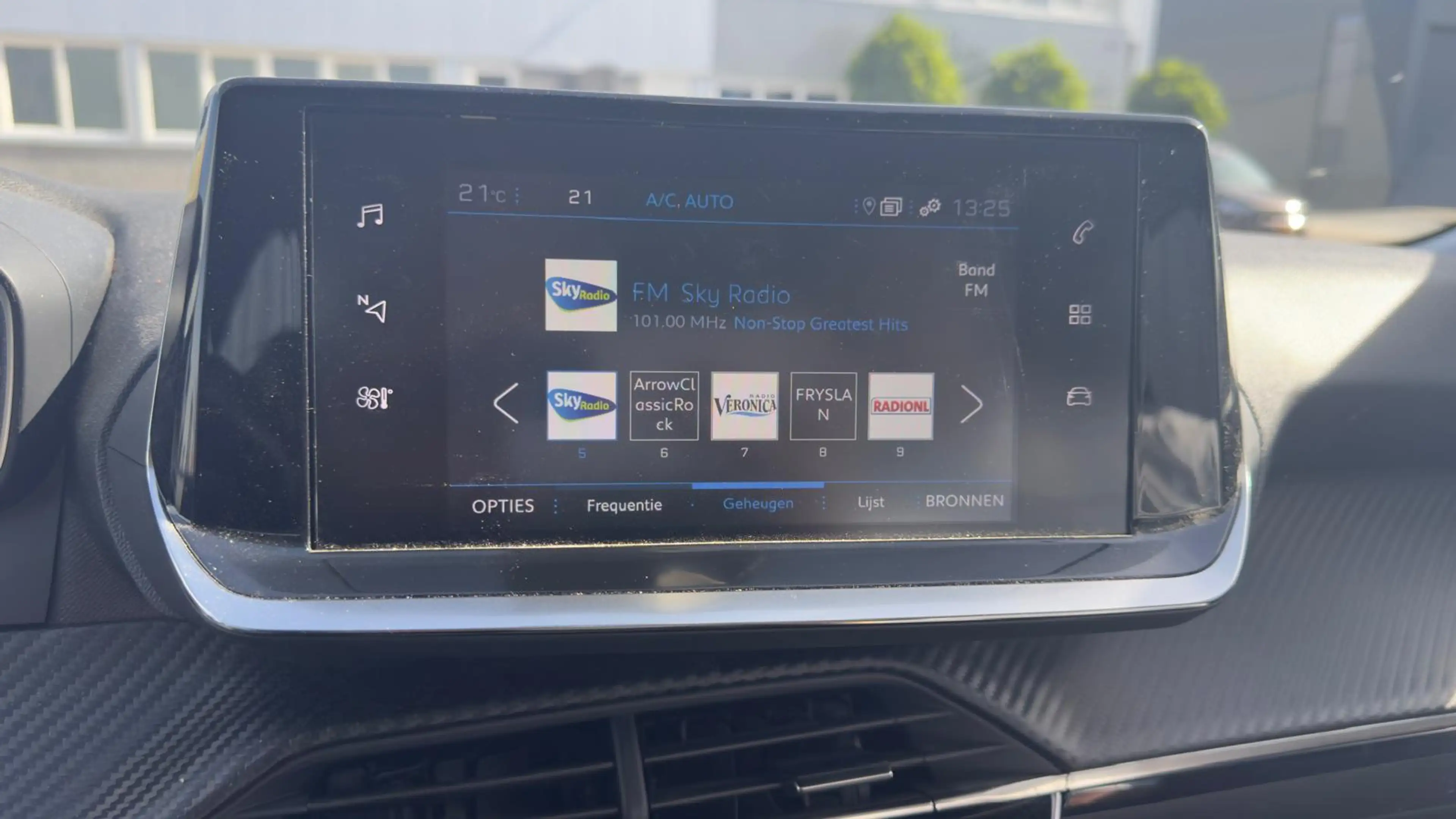 Peugeot 2008 1.2 Active Pack | Trekhaak | Cruise | Apple Carpla — photo 23