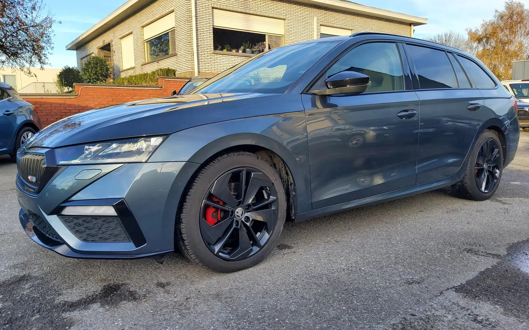 Skoda Octavia Octavia Combi 2.0 TDI DSG 4x4 RS Plus Gris - 1