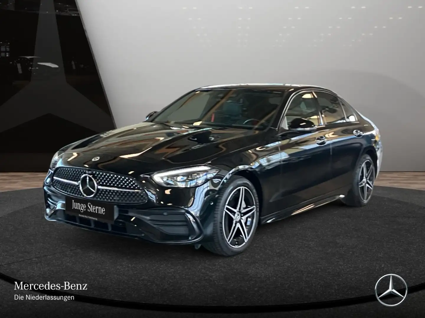 Mercedes-Benz C 400 e 4M AMG+NIGHT+PANO+360+AHK+SITZKLIMA+9G Schwarz - 2