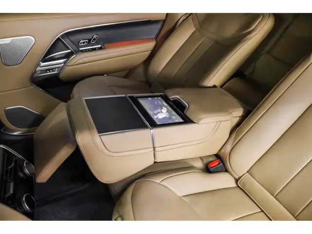 Land Rover Range Rover view 27