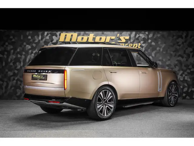 Land Rover Range Rover view 3