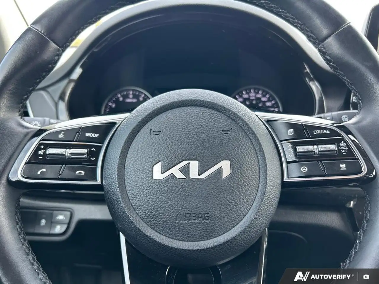 Kia Seltos снимка Kia Seltos