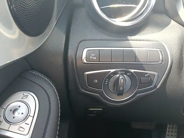 Mercedes-Benz GLC view 21