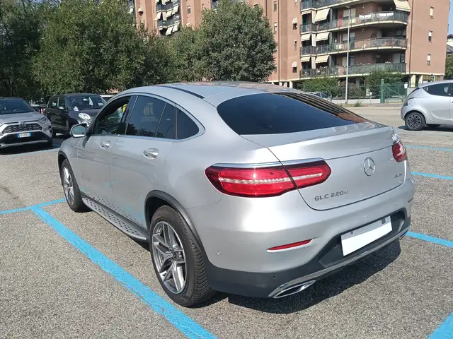 Mercedes-Benz GLC view 7