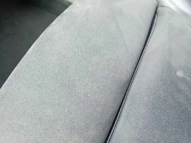 Mercedes-Benz GLC view 25