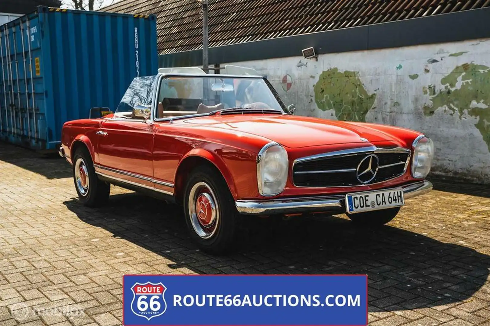Mercedes-Benz SL 230 Cabriolet | Route 66 Auctions Rood - 1