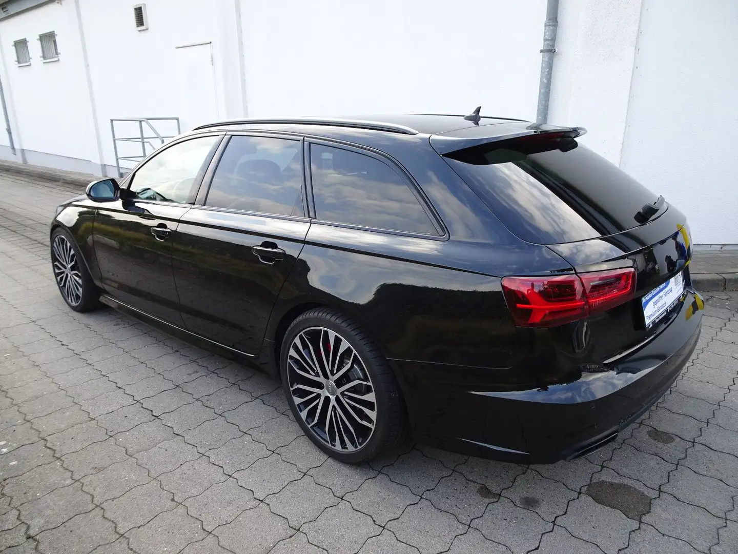 Audi A6 3.0 TDI 240kW comp. quattro tiptr. Avant Schwarz - 2