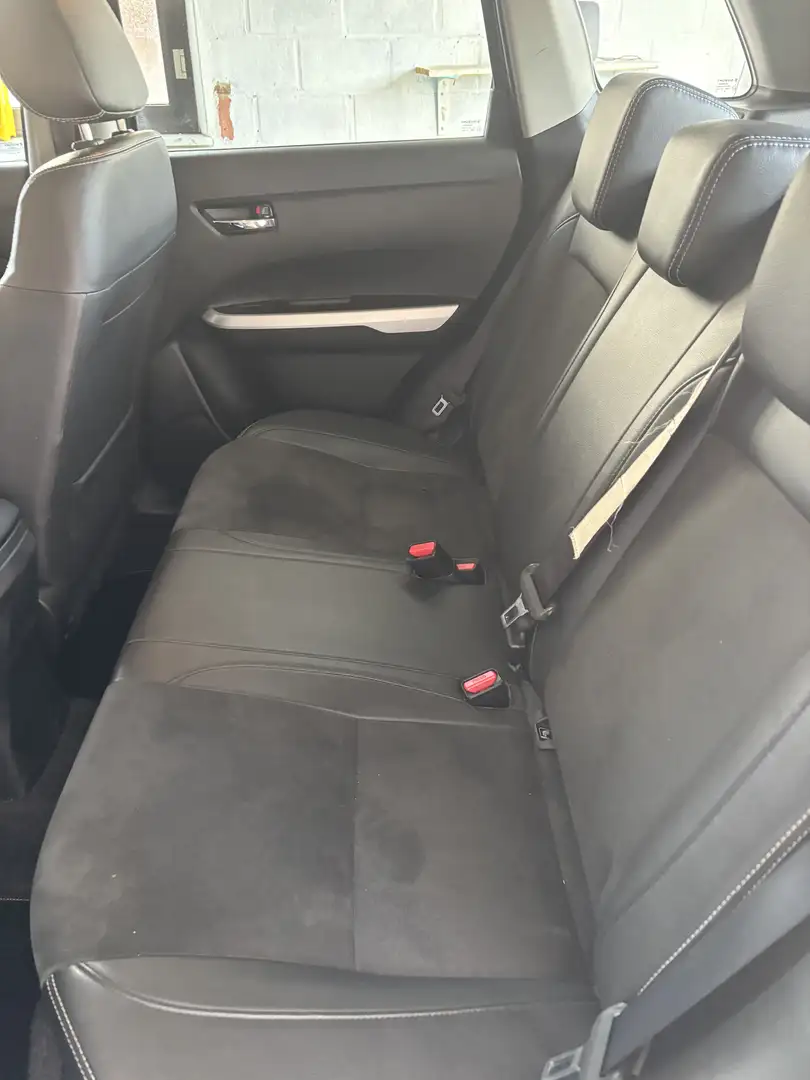 Suzuki Vitara 1.6i 4x2 GLX A/T - 2