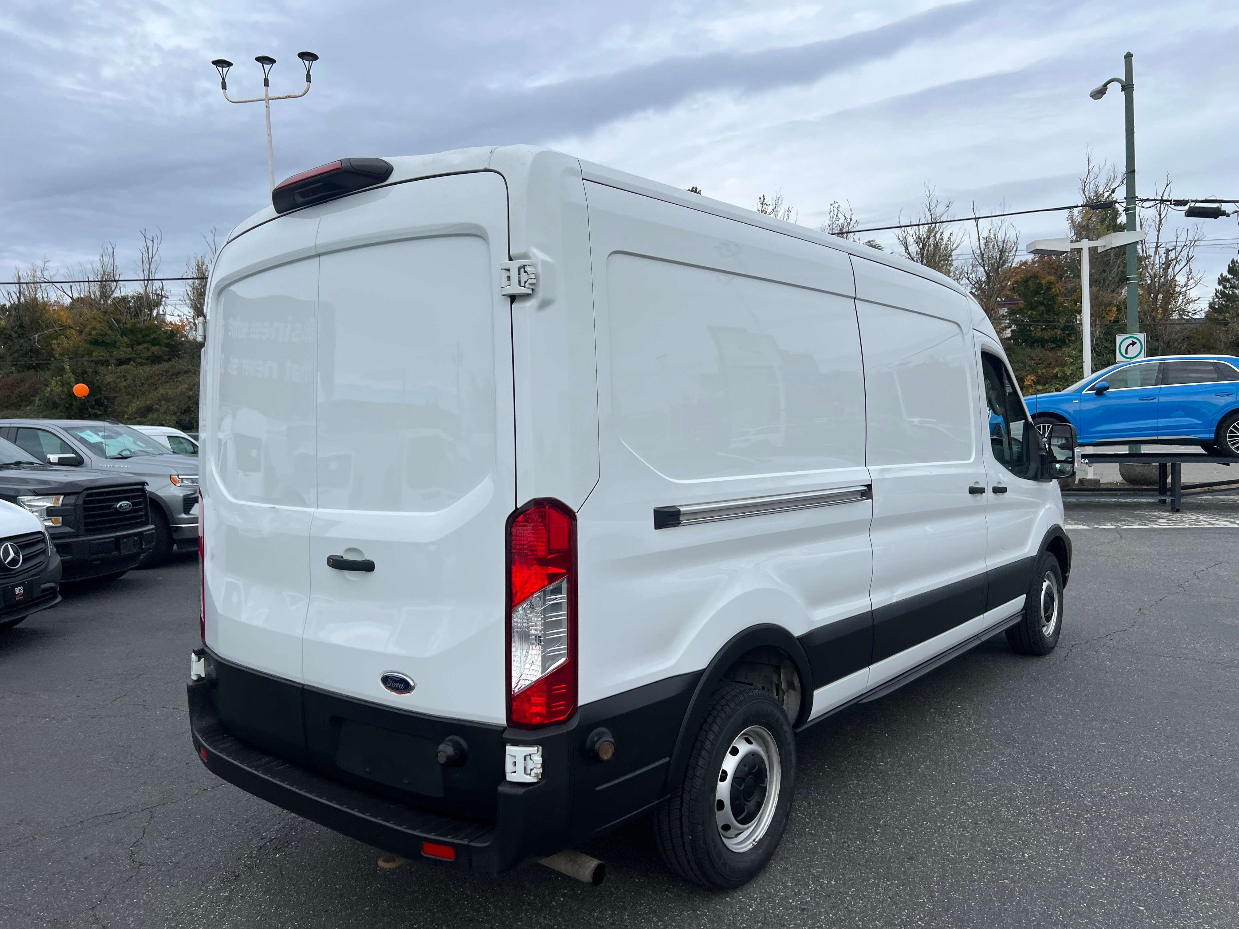2020 Ford Transit Cargo Van