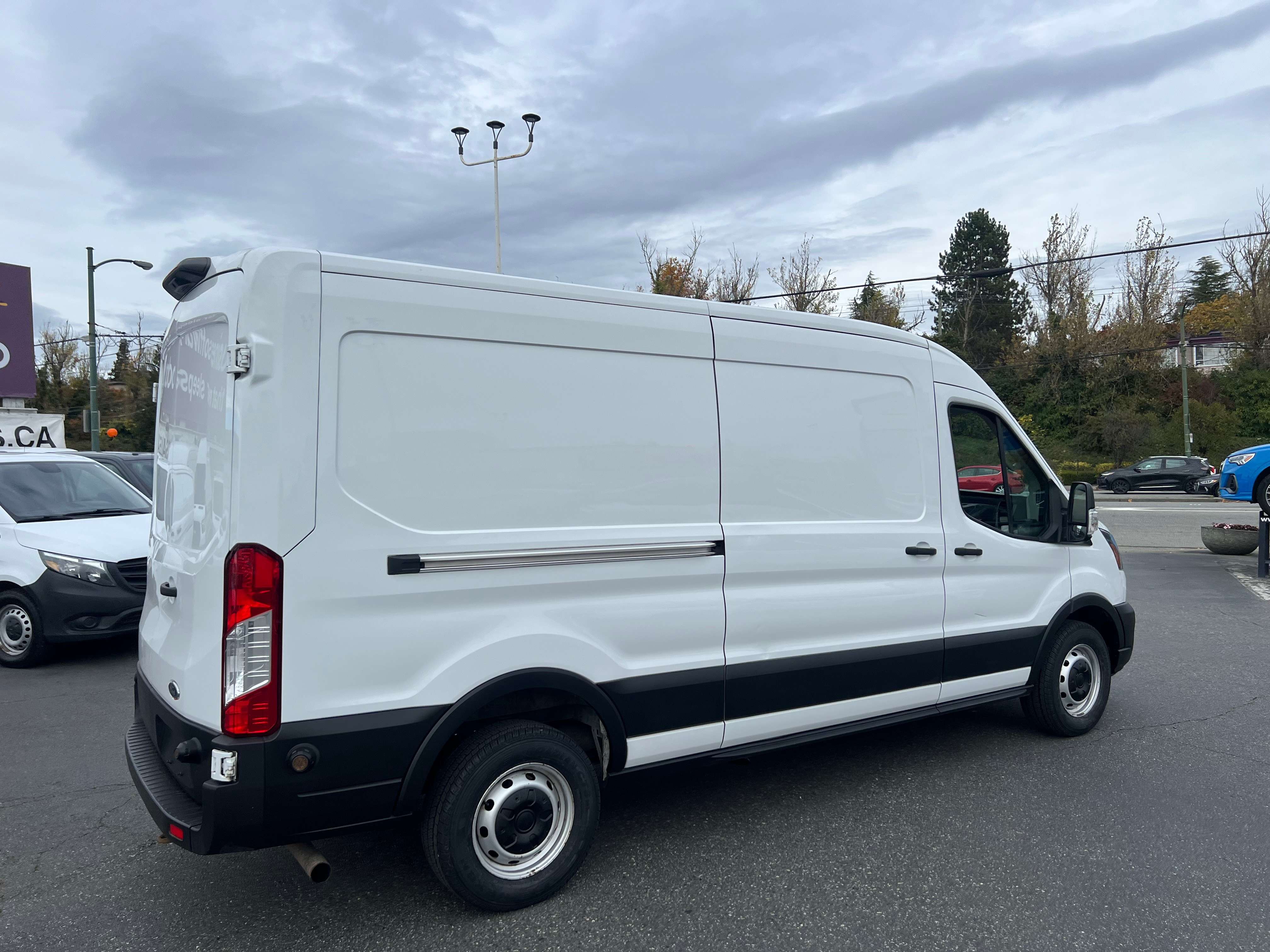 2020 Ford Transit Cargo Van