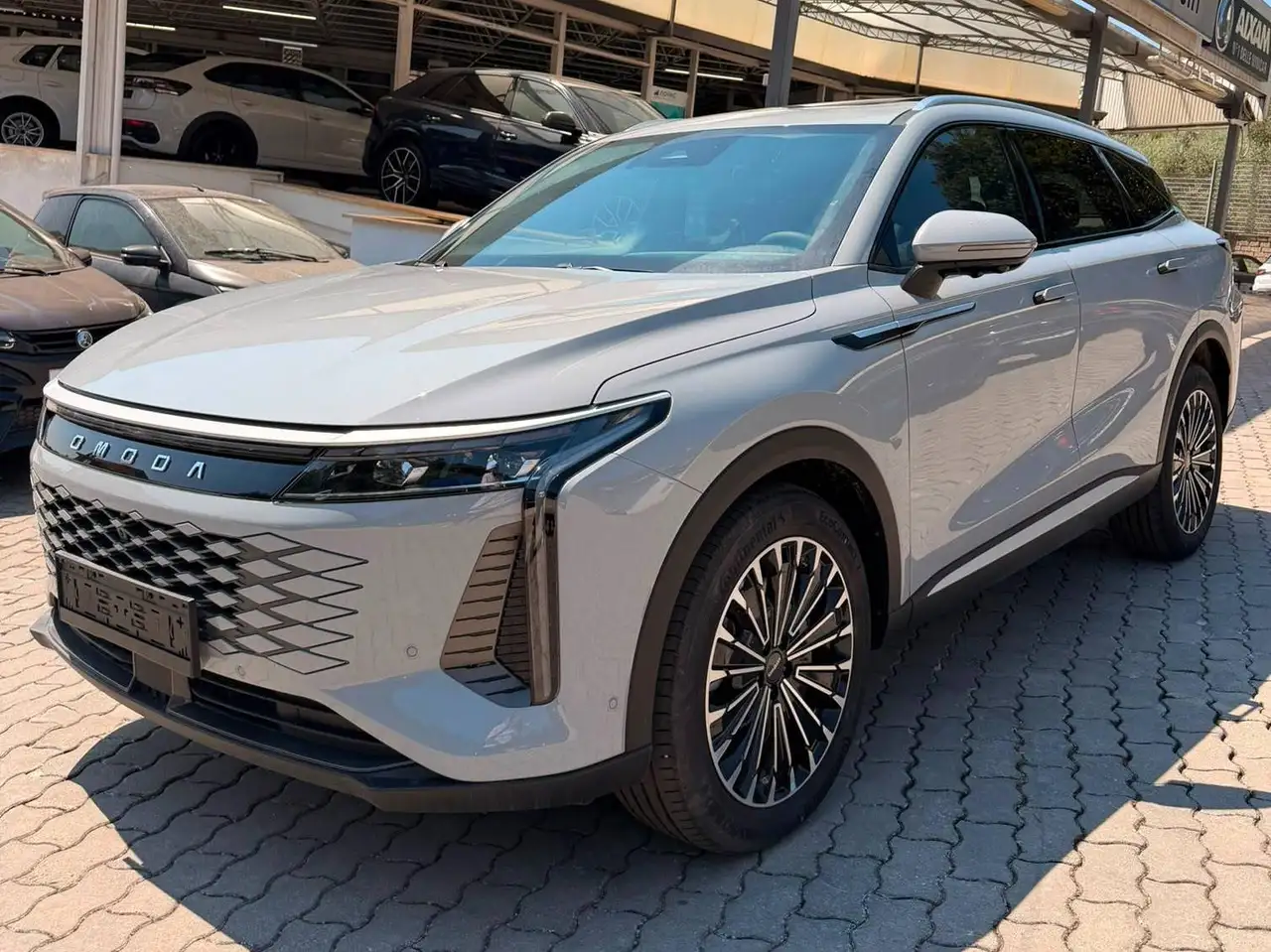 OMODA 9