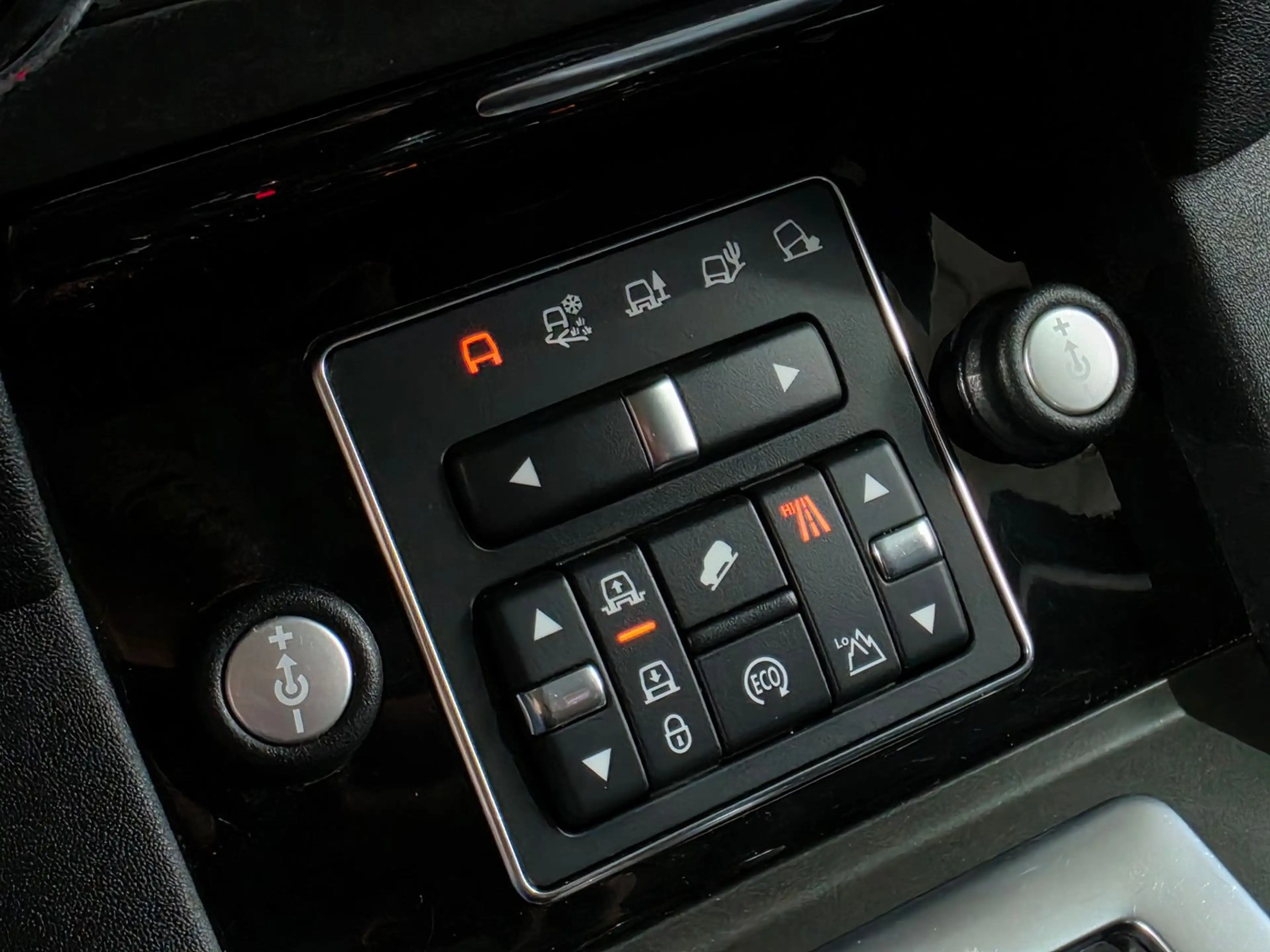 Land Rover Discovery 4 HSE SDV6+STANDH.+MERIDIAN+PANO+AHK+ — photo 15