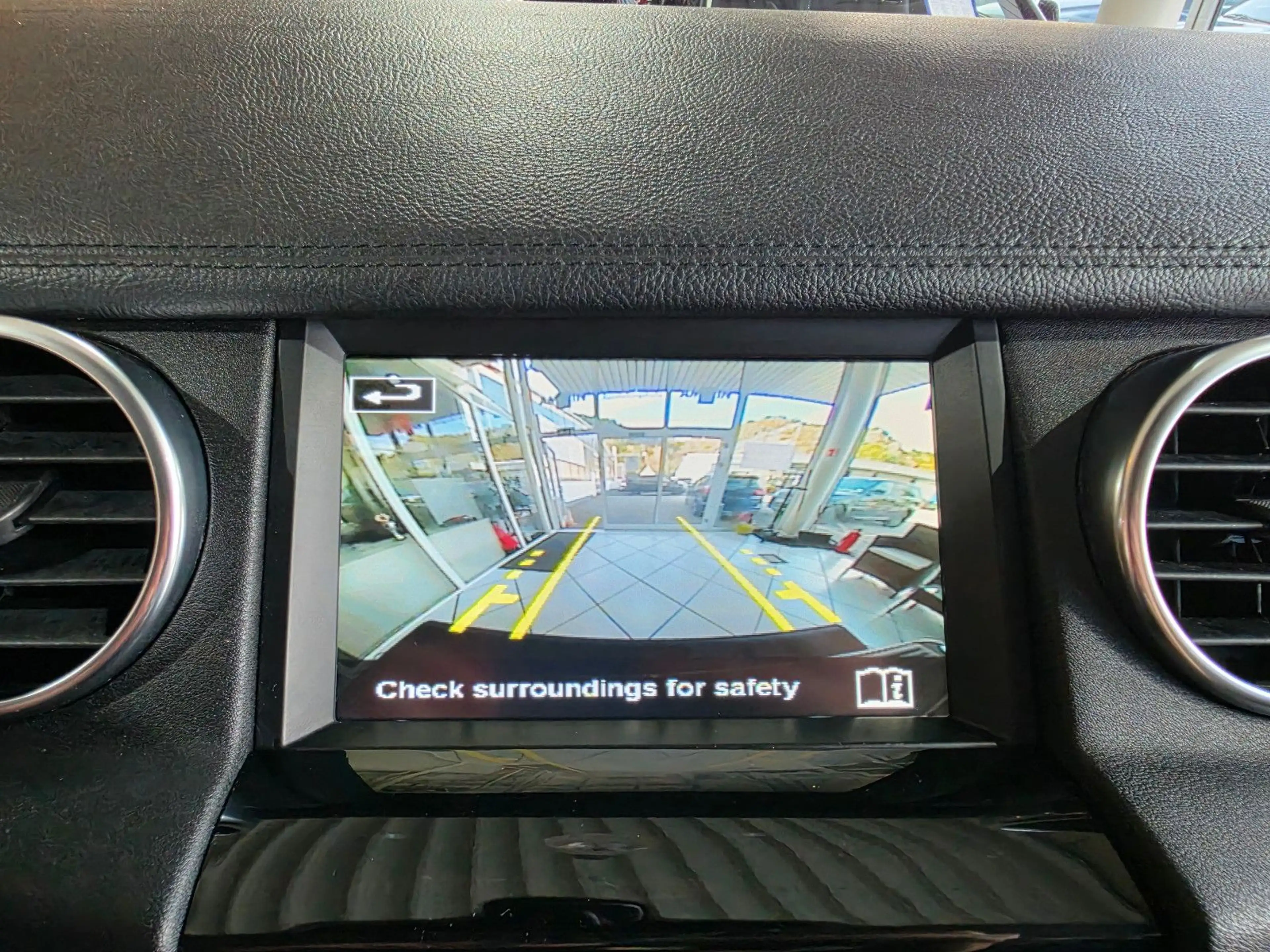Land Rover Discovery 4 HSE SDV6+STANDH.+MERIDIAN+PANO+AHK+ — photo 12